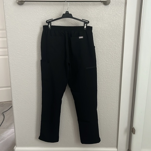 Set of 2 Figs Scrubs Yola Skinny Pants, size SP - Picture 2 of 4